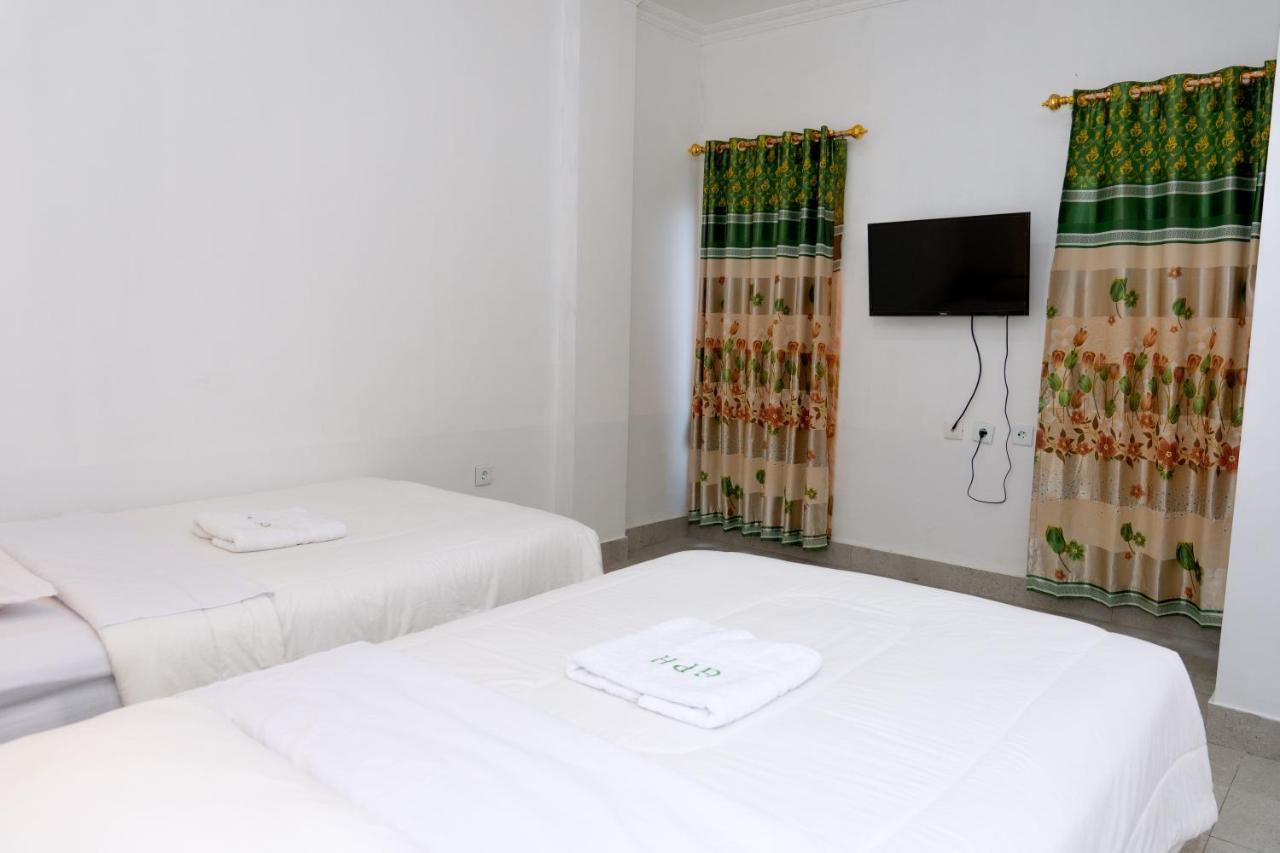 Monte Prundi Hotel Labuan Bajo Esterno foto
