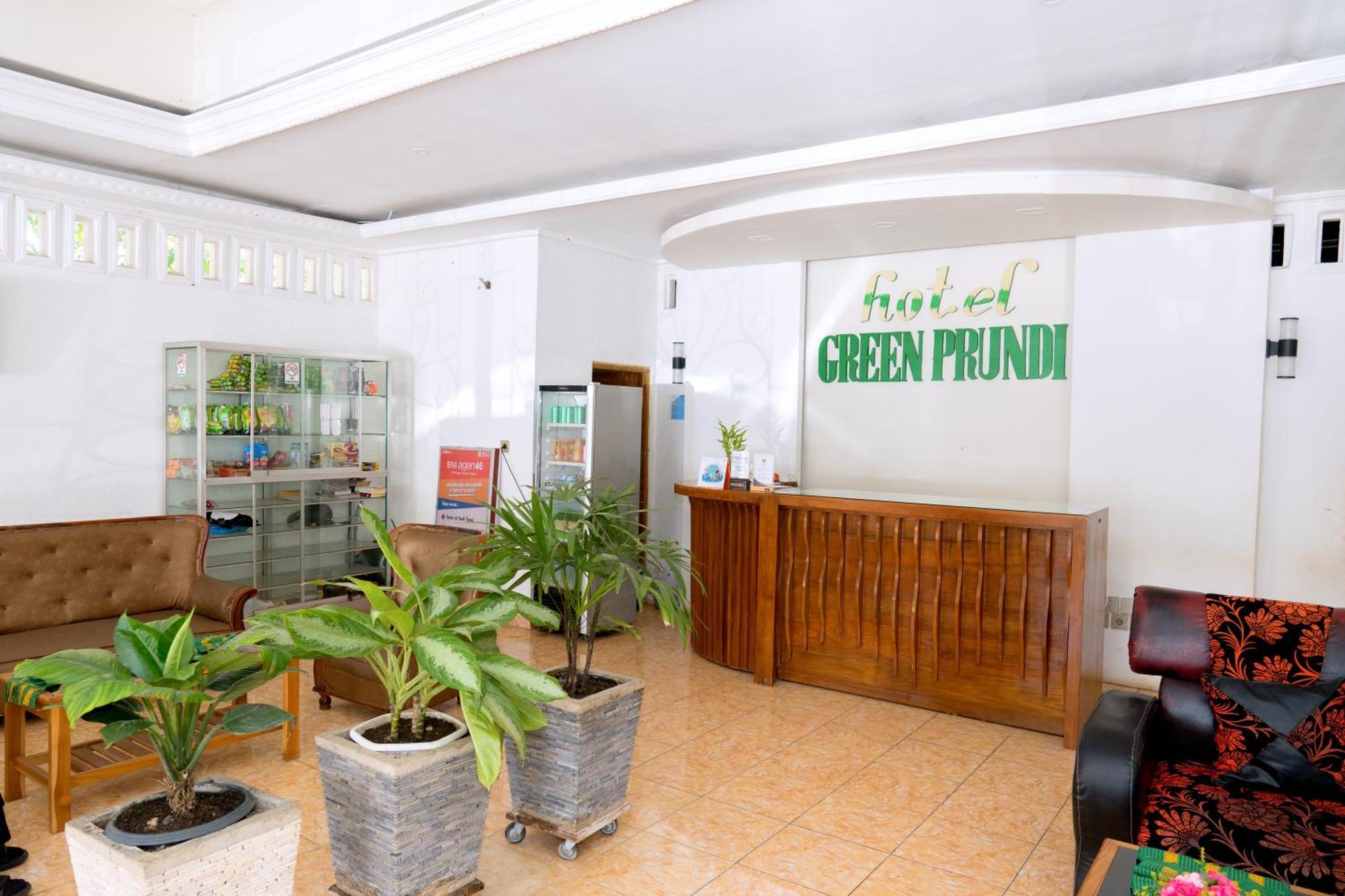 Monte Prundi Hotel Labuan Bajo Esterno foto
